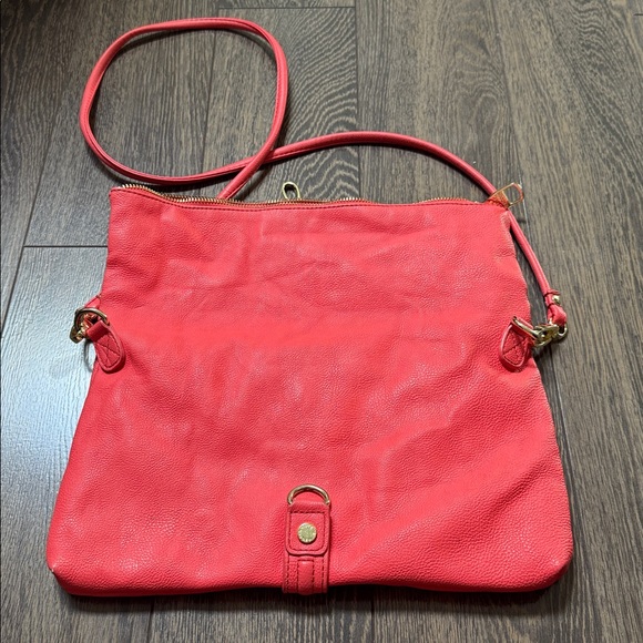 Steve Madden Red Crossbody with Gold Detail - Picture 2 of 5